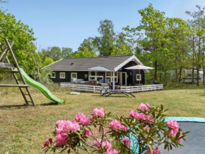 Holiday Home Amola - 1-6km from the sea by Interhome, Højby